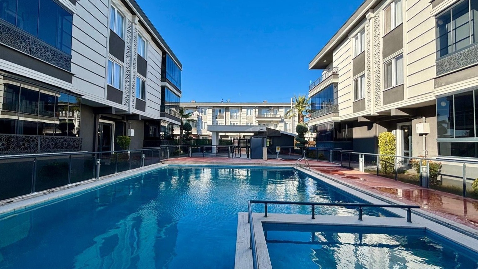 KARASU ÇİĞDEM EMLAK ile yeni portföyler için takipte kalın.